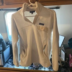 Patagonia sweater- off white with beige outline